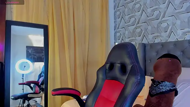 Sophiee Hill online show from 09-29-25, 10:25