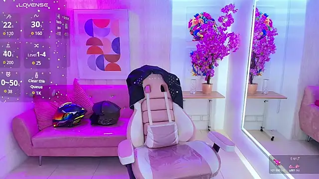 Snapshot of Gabby_evanns chatting on 09-27-25, 12:10 Gabby evanns online show from 09-27-25, 12:10