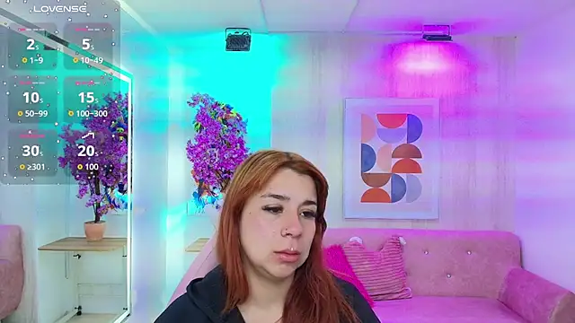 Snapshot of Gabby_evanns chatting on 11-25-25, 11:54 Gabby evanns online show from 11-25-25, 11:54