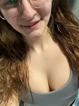 Snapshot of psilybaby chatting on 03-07-25, 05:18 psilybaby online show from 03-07-25, 05:18