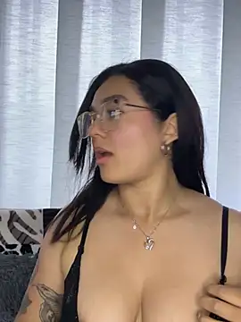 camianddanna online show from 01-27-25, 08:39