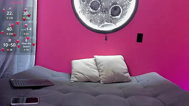 Snapshot of lena_rousseau chatting on 02-19-26, 11:56 lena rousseau online show from 02-19-26, 11:56