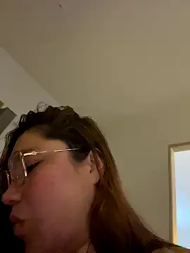 WhiteWomen online show from 11-03-25, 05:31