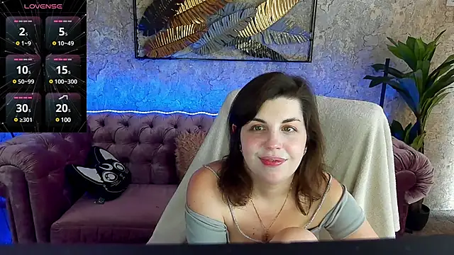 MirandaWong online show from 01-30-25, 09:47