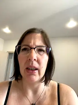 B Bonya m online show from 09-10-25, 04:12