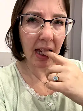 B Bonya m online show from 09-27-25, 04:06