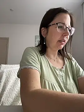 B Bonya m online show from 04-27-26, 03:59