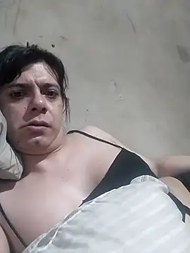 Snapshot of miaparcel chatting on 11-22-25, 06:23 miaparcel online show from 11-22-25, 06:23