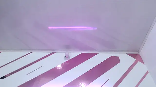 Kitten Hot  online show from 02-21-26, 02:23