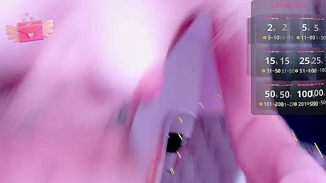 Snapshot of _Ravenaa chatting on 12-06-24, 01:44 Ravenaa online show from 12-06-24, 01:44