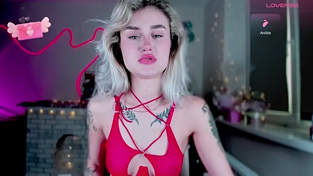 Snapshot of _Ravenaa chatting on 12-25-24, 07:14 Ravenaa online show from 12-25-24, 07:14