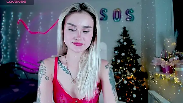 Snapshot of _Ravenaa chatting on 01-07-25, 02:41 Ravenaa online show from 01-07-25, 02:41