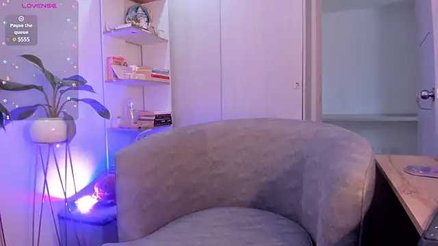 danna davis18 online show from 12-05-24, 05:39