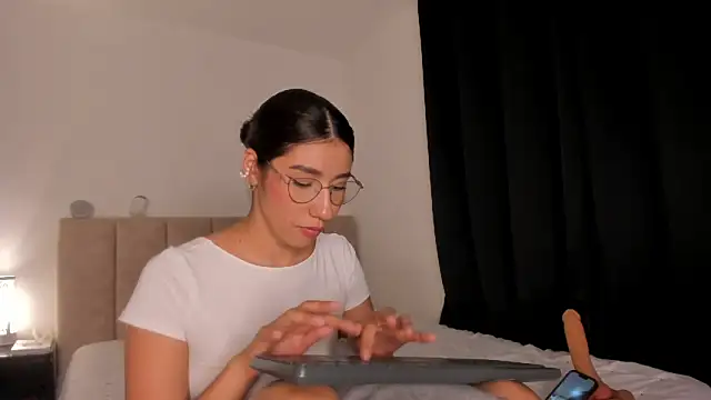 danna davis18 online show from 02-07-25, 10:52