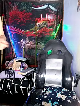 Snapshot of dark_doll5 chatting on 12-08-24, 01:56 dark doll5 online show from 12-08-24, 01:56