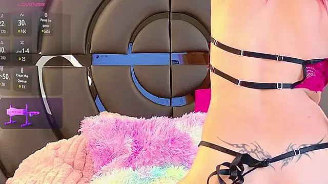 Snapshot of ElizabetthKitty chatting on 01-23-25, 10:11 ElizabetthKitty online show from 01-23-25, 10:11