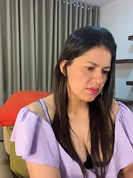 Alice Biel online show from 12-26-24, 09:47