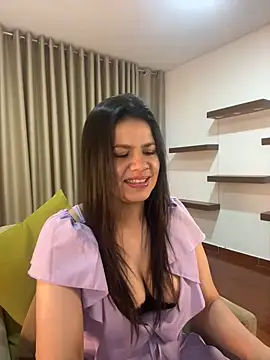 Alice Biel online show from 01-03-25, 02:32