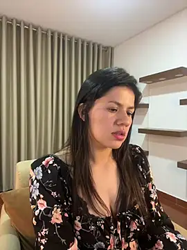 Alice Biel online show from 01-22-25, 12:38