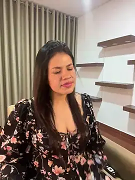 Alice Biel online show from 03-10-25, 01:01