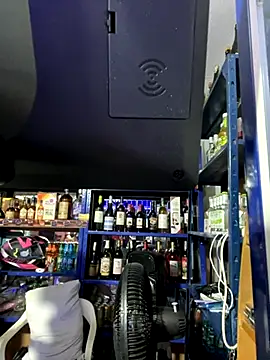 Snapshot of Hot_beauty__ chatting on 09-28-25, 04:29 Hot beauty   online show from 09-28-25, 04:29