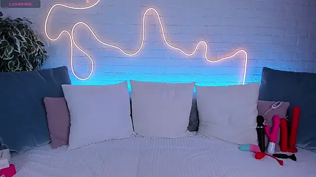 rossy babe  online show from 02-25-25, 06:14