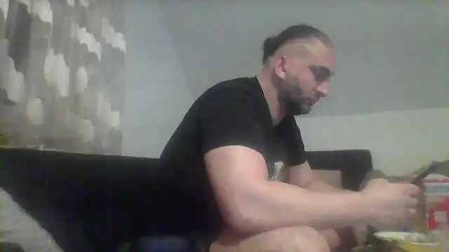 Snapshot of NewyorkDimi chatting on 01-10-25, 03:50 NewyorkDimi online show from 01-10-25, 03:50