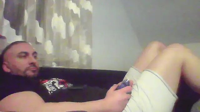 Snapshot of NewyorkDimi chatting on 02-28-25, 02:53 NewyorkDimi online show from 02-28-25, 02:53