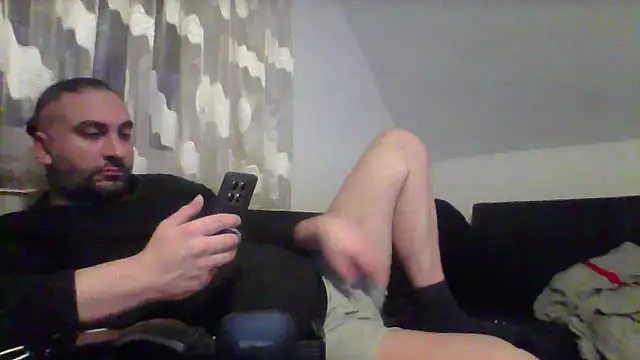 Snapshot of NewyorkDimi chatting on 03-01-25, 05:42 NewyorkDimi online show from 03-01-25, 05:42