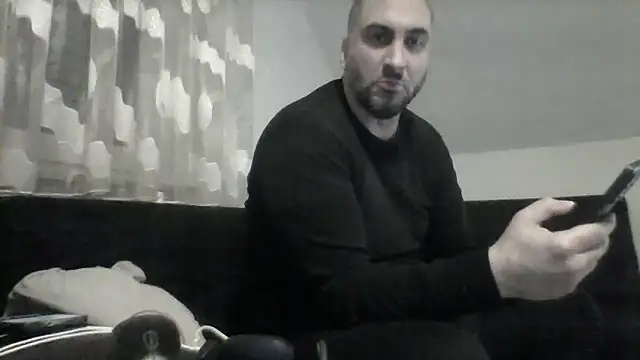 Snapshot of NewyorkDimi chatting on 03-17-25, 02:30 NewyorkDimi online show from 03-17-25, 02:30
