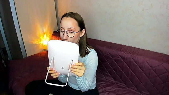 Snapshot of MelodyOfLovee chatting on 03-24-26, 10:26 MelodyOfLovee online show from 03-24-26, 10:26