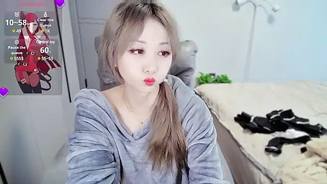 Snapshot of Xiaoyu-G chatting on 02-25-25, 08:58 Xiaoyu-G online show from 02-25-25, 08:58