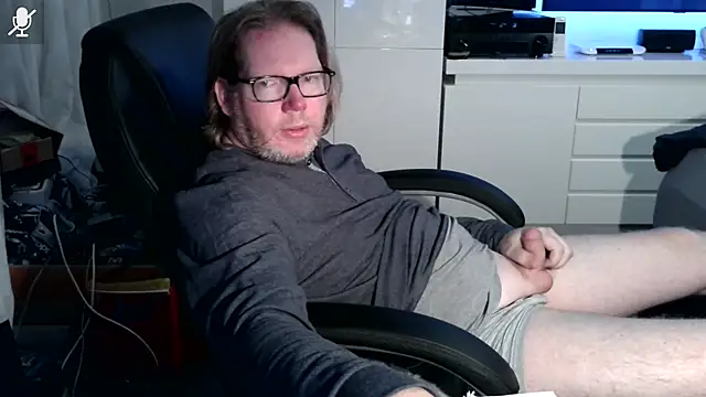 VSteph online show from 10-12-25, 01:37