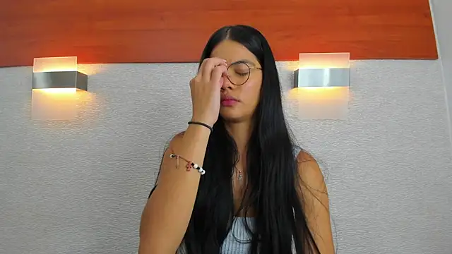 adara scot online show from 09-30-25, 11:48