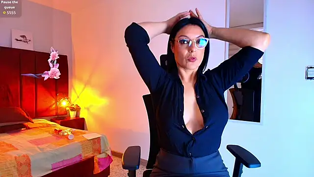 Zuzana21 online show from 09-11-25, 01:00