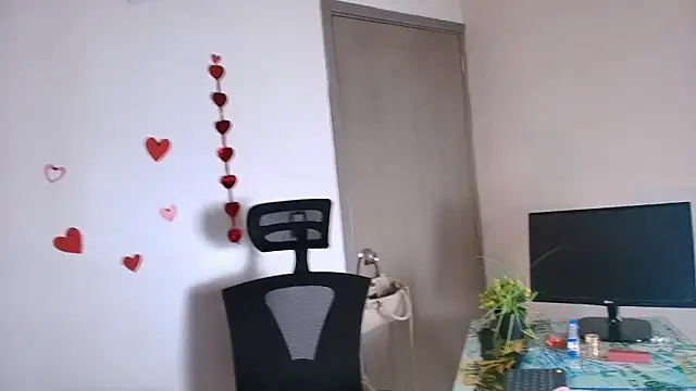 Zuzana21 online show from 02-13-26, 01:29