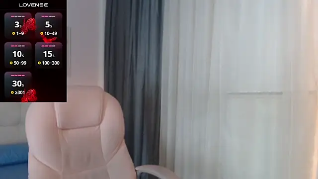 Snapshot of liss_black chatting on 02-12-25, 04:00 liss black online show from 02-12-25, 04:00