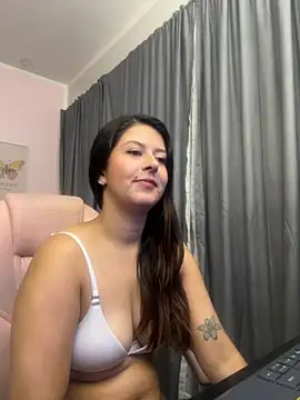 Snapshot of liss_black chatting on 10-31-25, 03:51 liss black online show from 10-31-25, 03:51