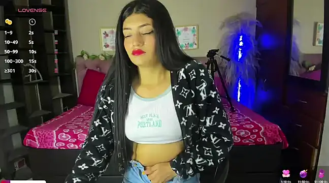 Lia Keen online show from 02-10-25, 08:00