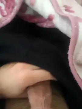 Snapshot of istanbulbeyefendisii chatting on 10-12-25, 03:00 istanbulbeyefendisii online show from 10-12-25, 03:00