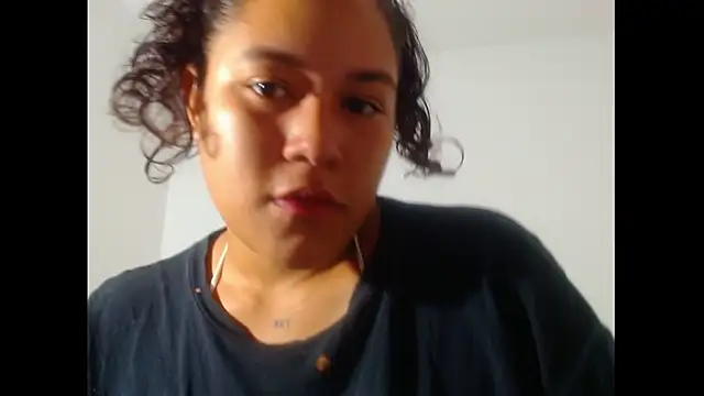 Snapshot of perverted_couple_- chatting on 03-19-25, 02:13 perverted couple - online show from 03-19-25, 02:13