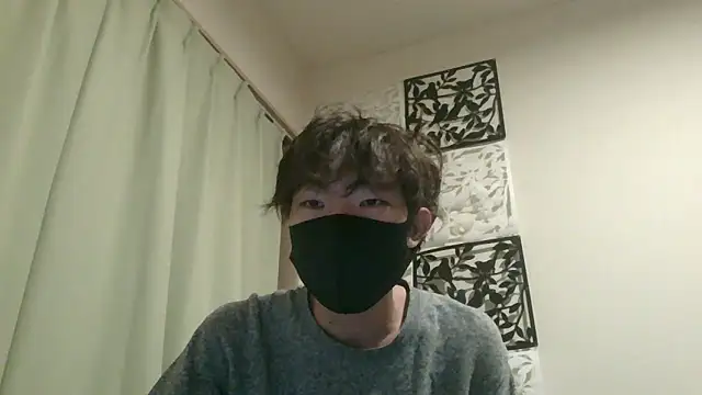 Snapshot of UKI06 chatting on 01-08-25, 03:50 UKI06 online show from 01-08-25, 03:50