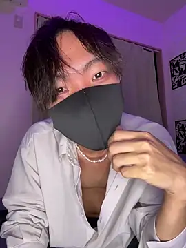 Snapshot of UKI06 chatting on 01-15-25, 04:21 UKI06 online show from 01-15-25, 04:21