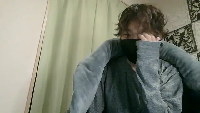 Snapshot of UKI06 chatting on 01-27-25, 03:39 UKI06 online show from 01-27-25, 03:39