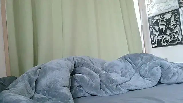 Snapshot of UKI06 chatting on 01-31-25, 02:58 UKI06 online show from 01-31-25, 02:58