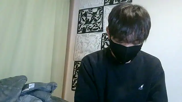 Snapshot of UKI06 chatting on 02-14-25, 02:54 UKI06 online show from 02-14-25, 02:54