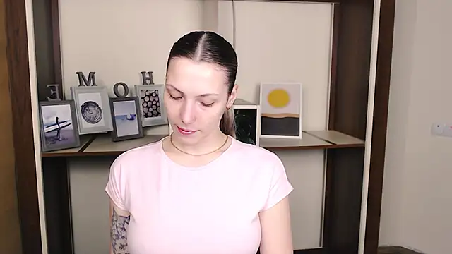 VanessaMay  online show from 03-24-26, 05:51