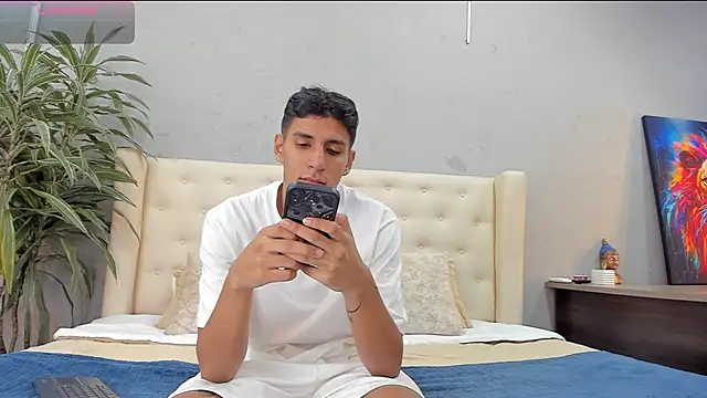 kieran derek online show from 10-04-25, 03:37