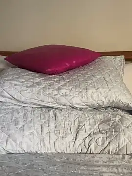 soli-lov online show from 02-17-25, 03:31