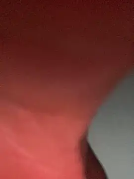 Snapshot of 6MataGarcia chatting on 12-15-25, 12:42 6MataGarcia online show from 12-15-25, 12:42